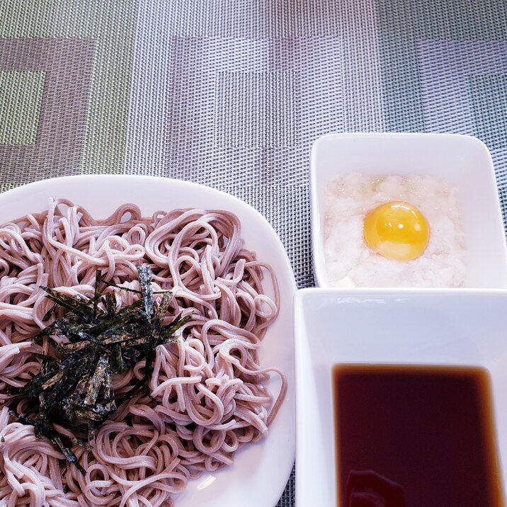 さっぱり食べやすい！とろろざるそば